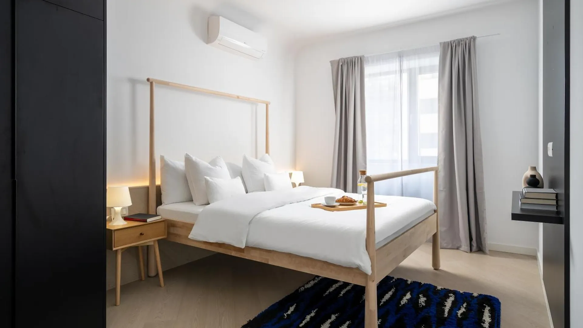 North By Urbanesq Cortina H Apartment Voluntari Romania
