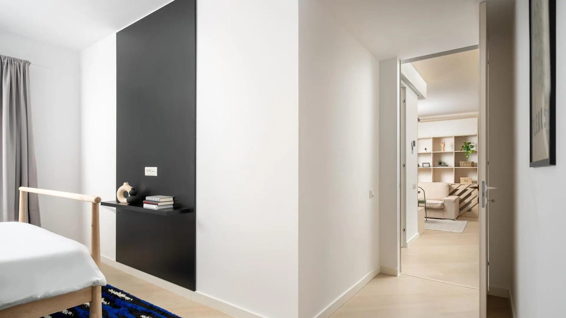 North By Urbanesq Cortina H Apartment Voluntari Romania